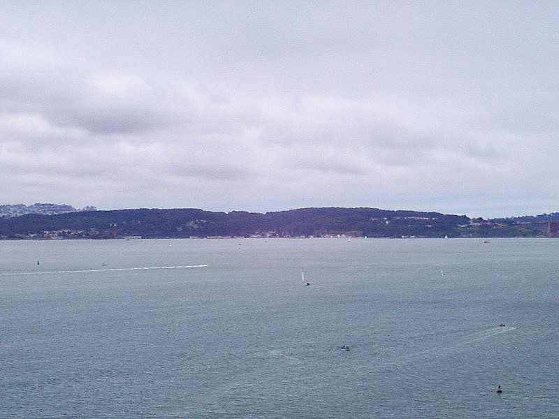 P000212.jpg (75850 bytes)