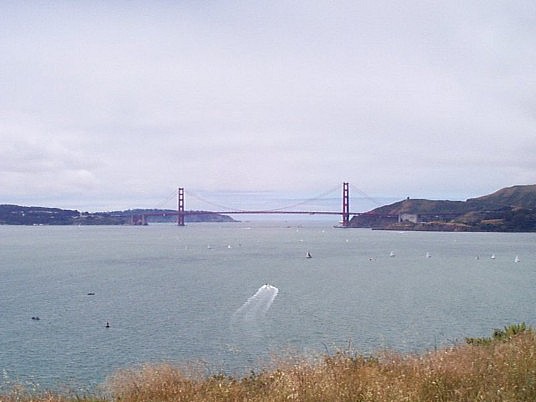 P000221.jpg (42202 bytes)
