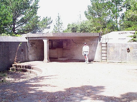 P000238.jpg (95542 bytes)